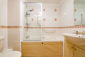 BATHROOM- click for photo gallery